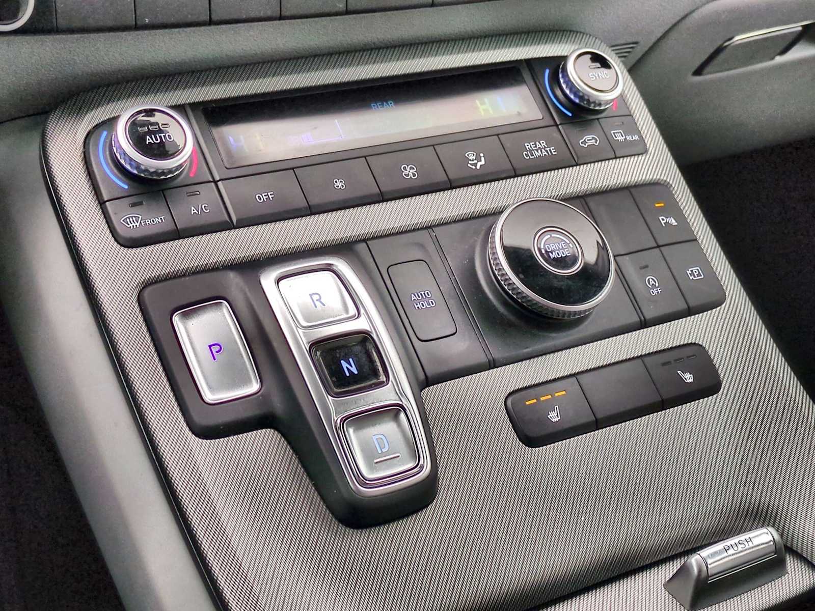 Thumbnail: 2025 Hyundai Palisade - 32