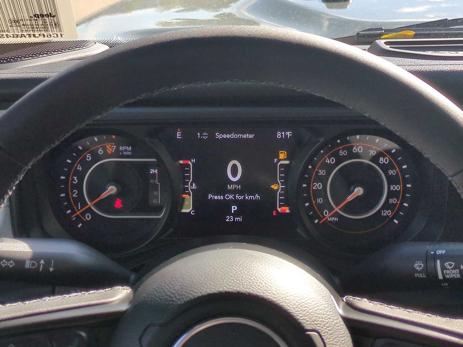 Thumbnail: 2025 Jeep Gladiator - 32