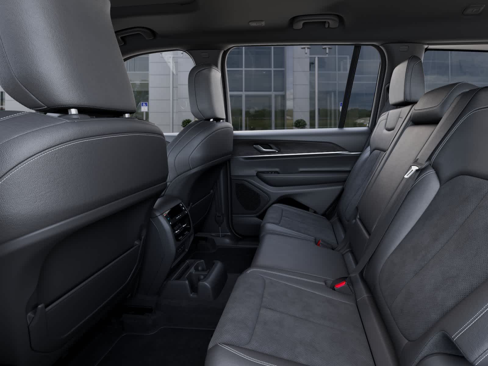 Thumbnail: 2026 Jeep Grand Cherokee L - 23