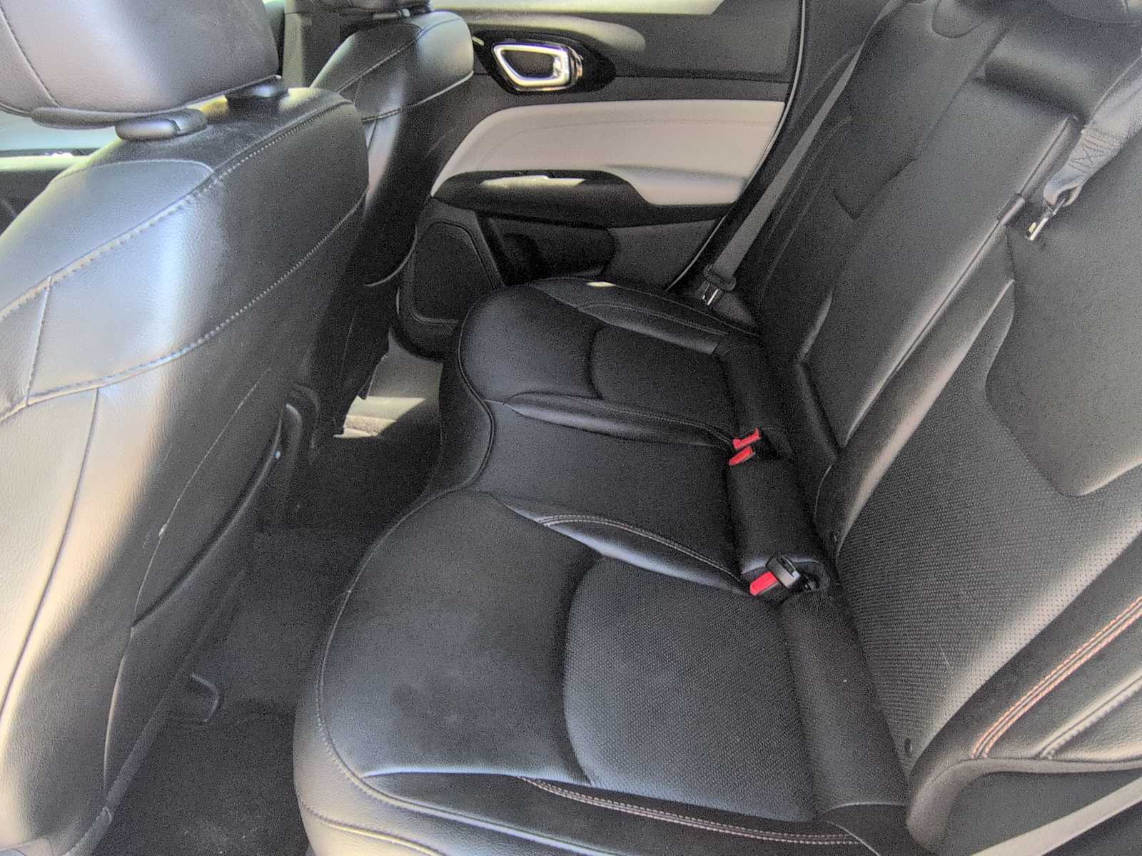 Thumbnail: 2023 Jeep Compass - 20