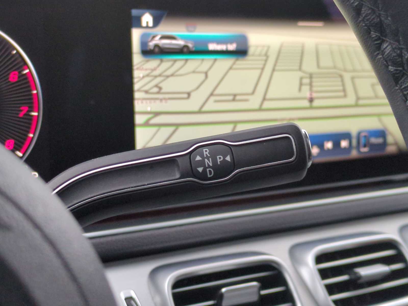 Thumbnail: 2025 Mercedes-Benz GLE - 34