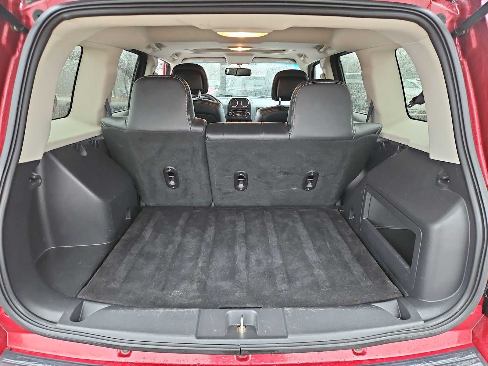 Thumbnail: 2017 Jeep Patriot - 30