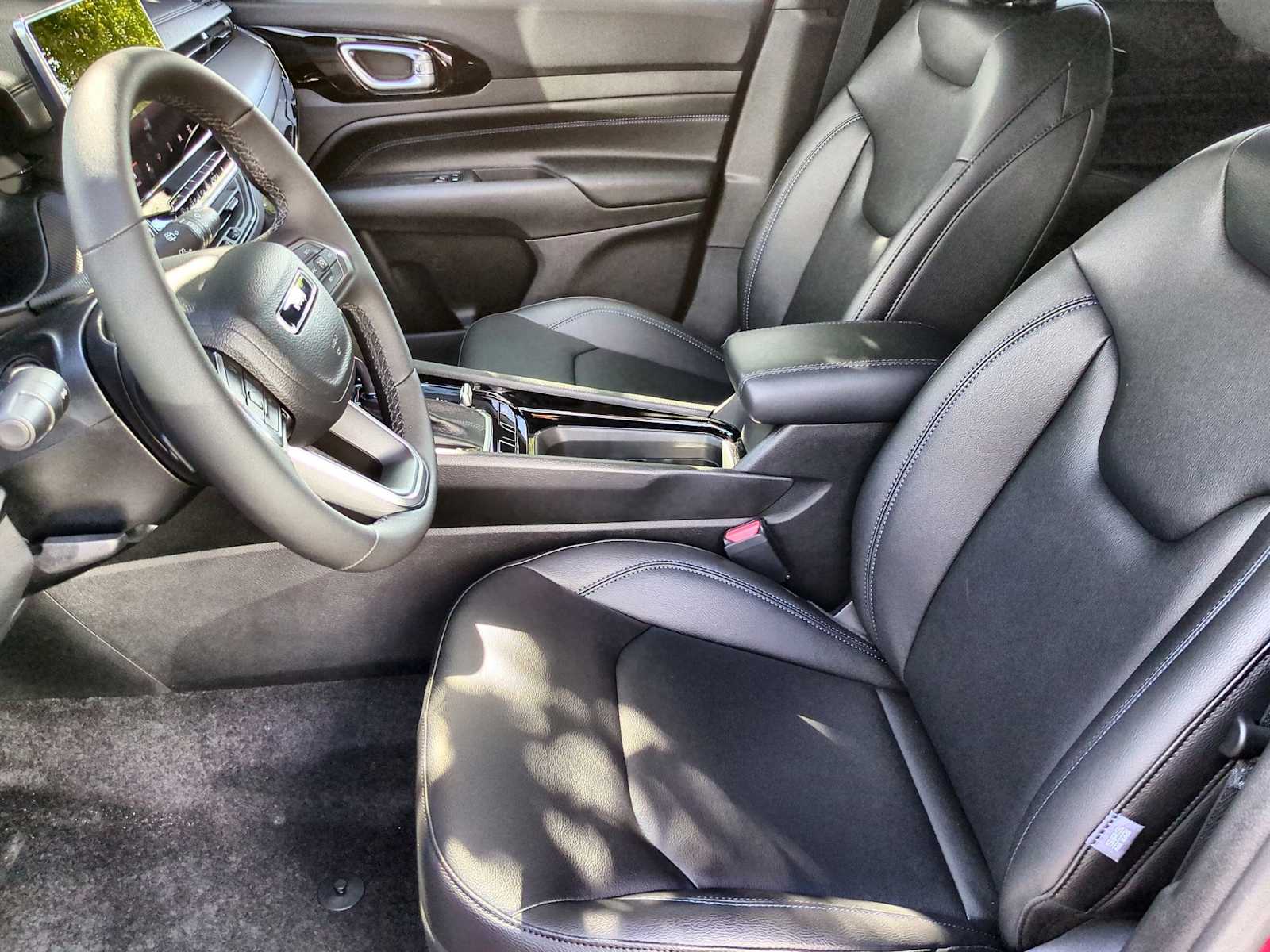 Thumbnail: 2026 Jeep Compass - 16