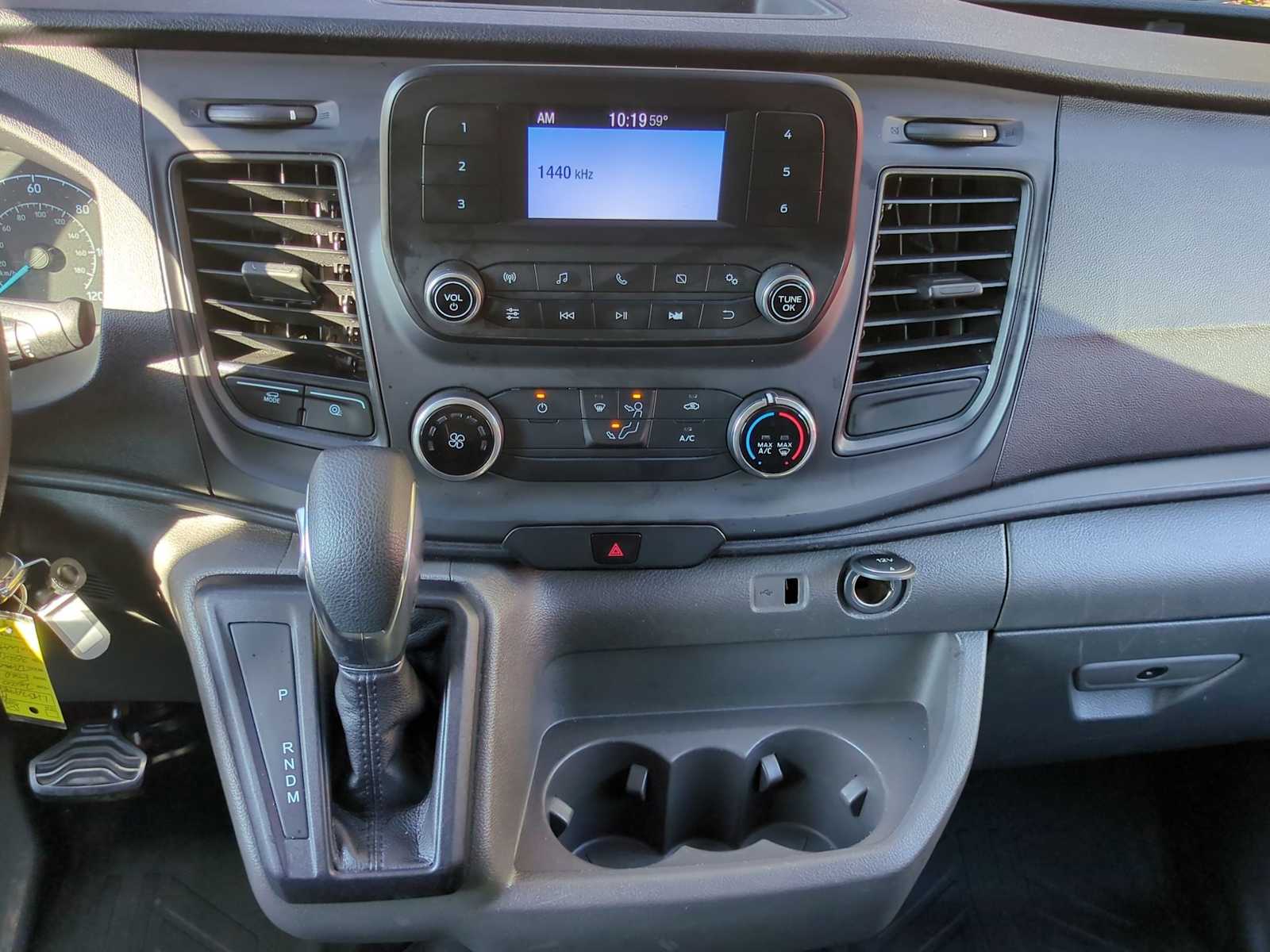 Thumbnail: 2020 Ford Econoline - 26