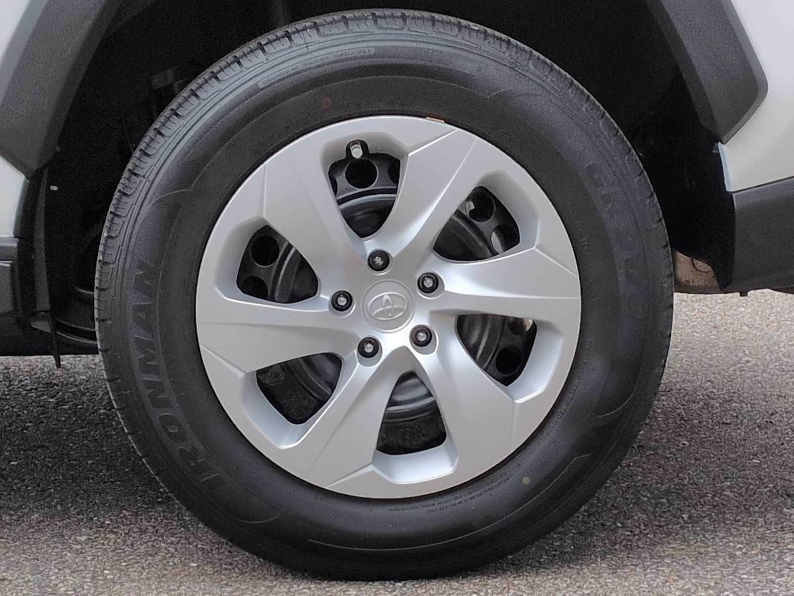 Thumbnail: 2024 Toyota RAV4 - 13