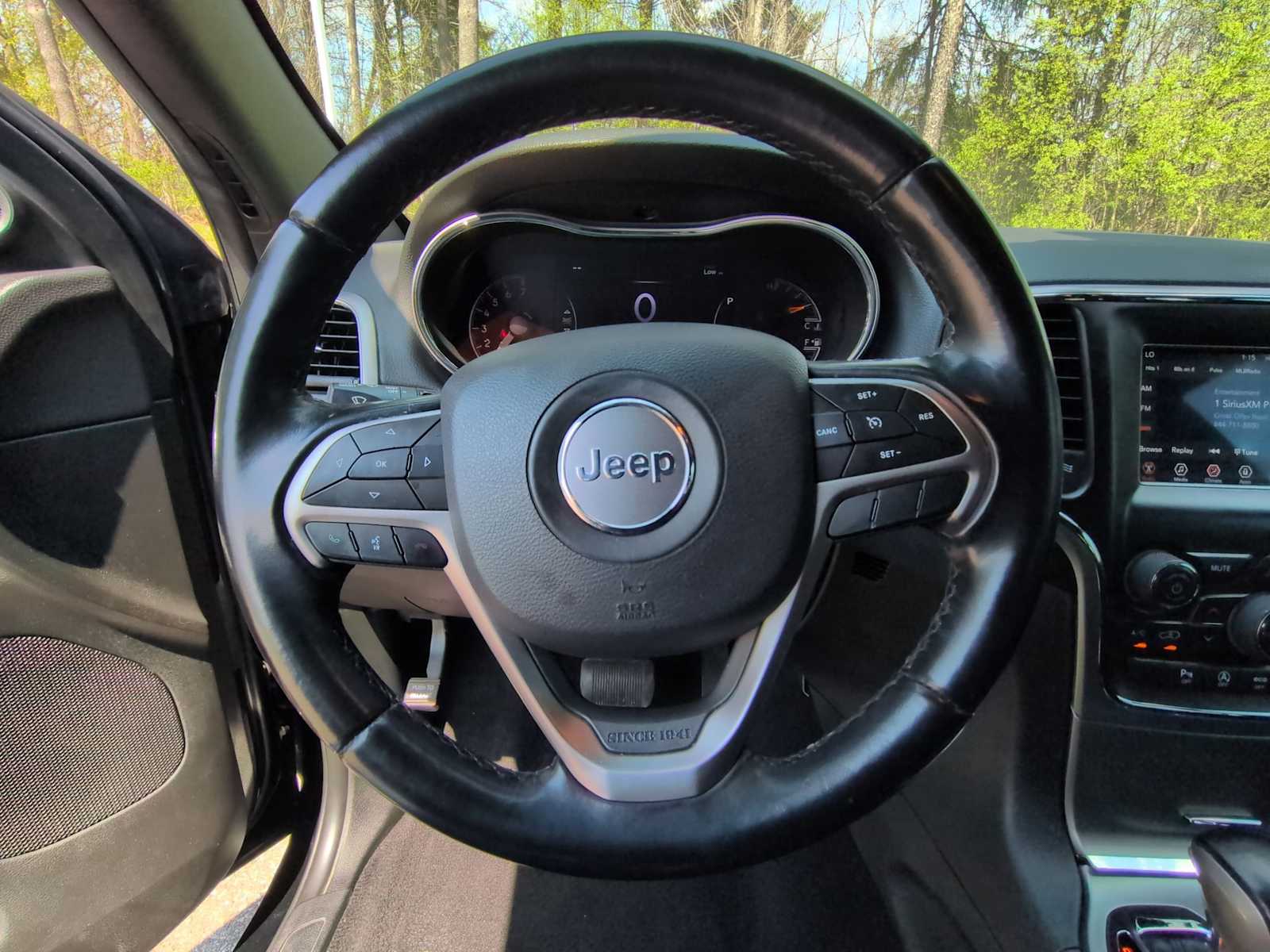 Thumbnail: 2020 Jeep Grand Cherokee - 22