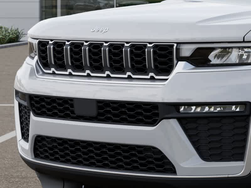 Thumbnail: 2026 Jeep Grand Cherokee - 3