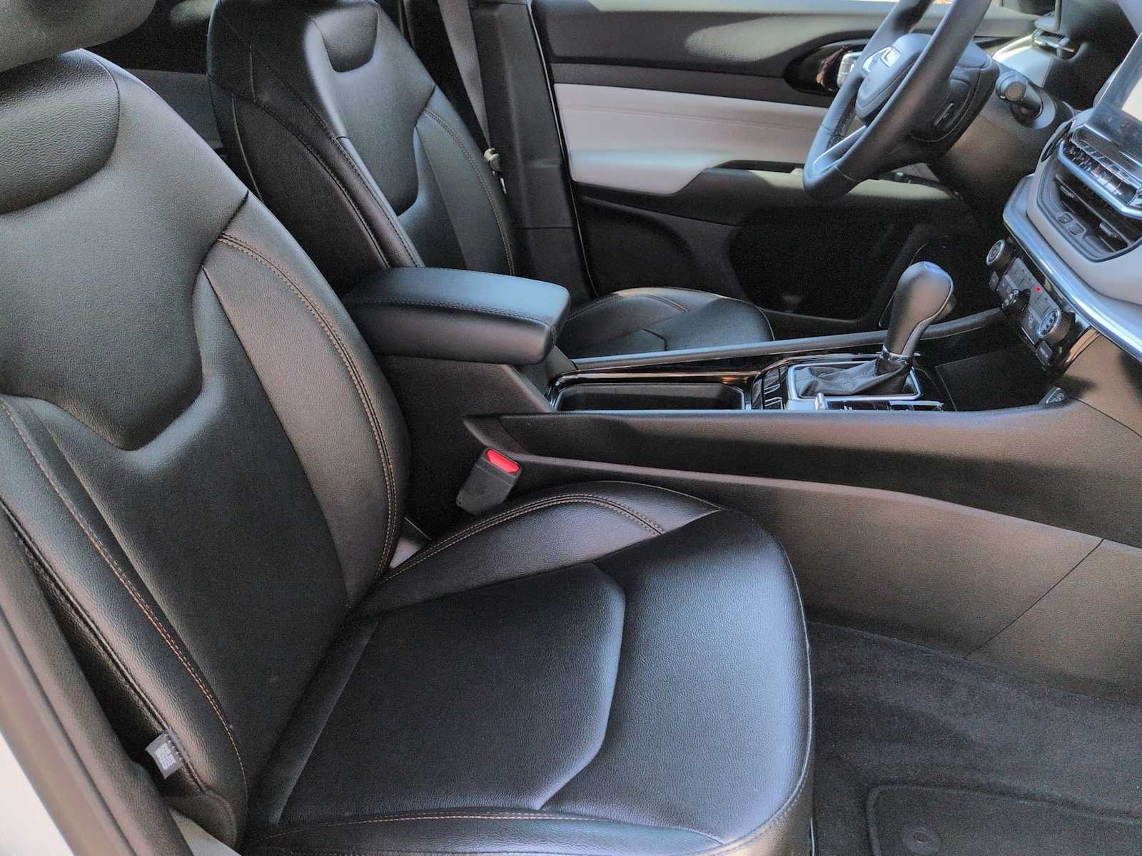 Thumbnail: 2024 Jeep Compass - 22