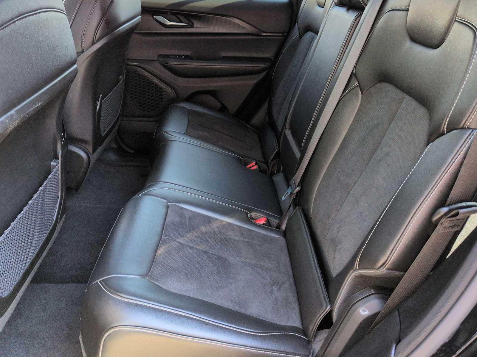 Thumbnail: 2024 Jeep Grand Cherokee - 19