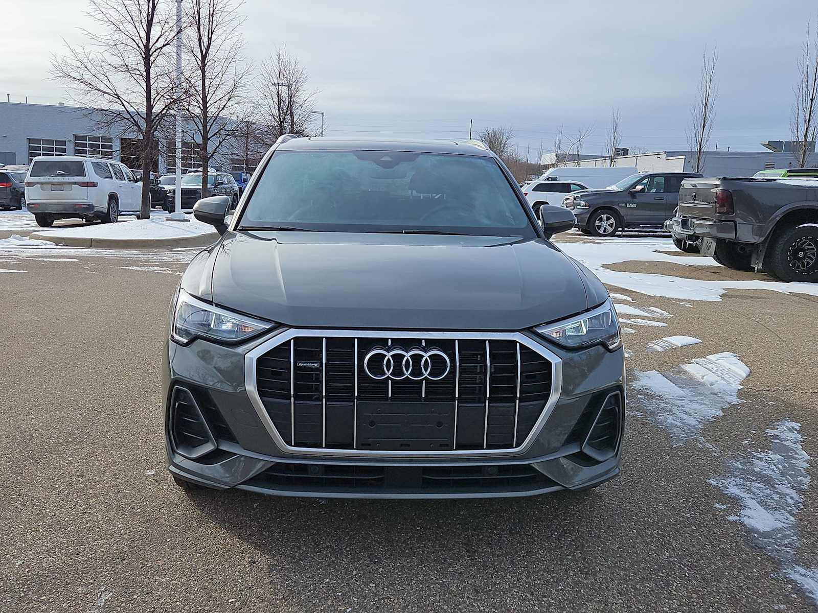 Thumbnail: 2022 Audi Q3 - 17