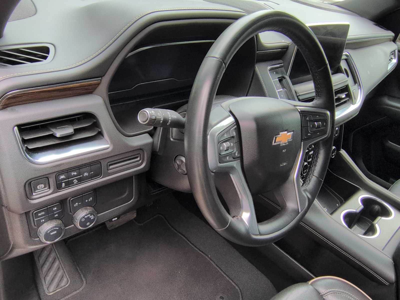 Thumbnail: 2024 Chevrolet Tahoe - 9