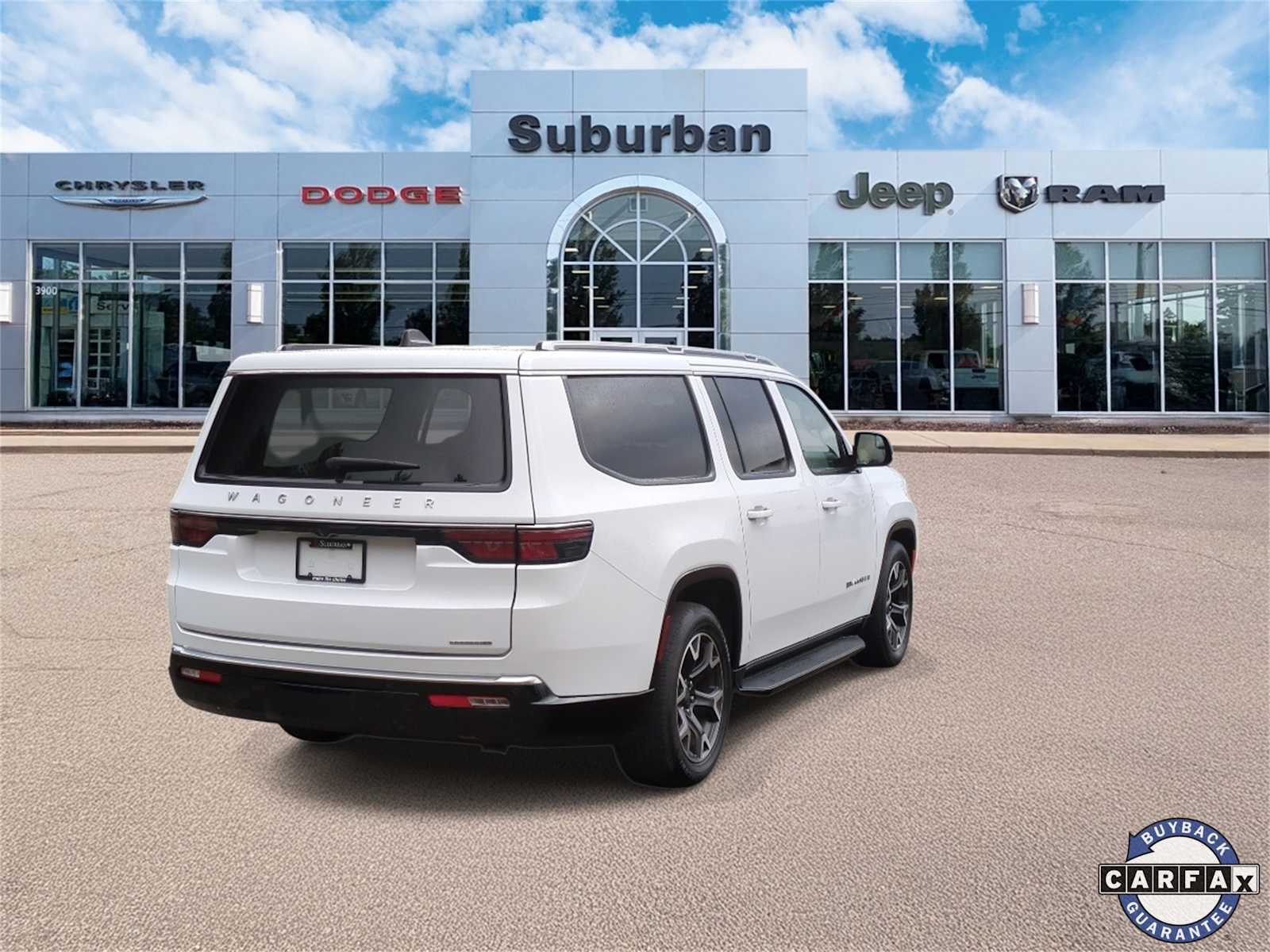 Thumbnail: 2024 Jeep Wagoneer - 8