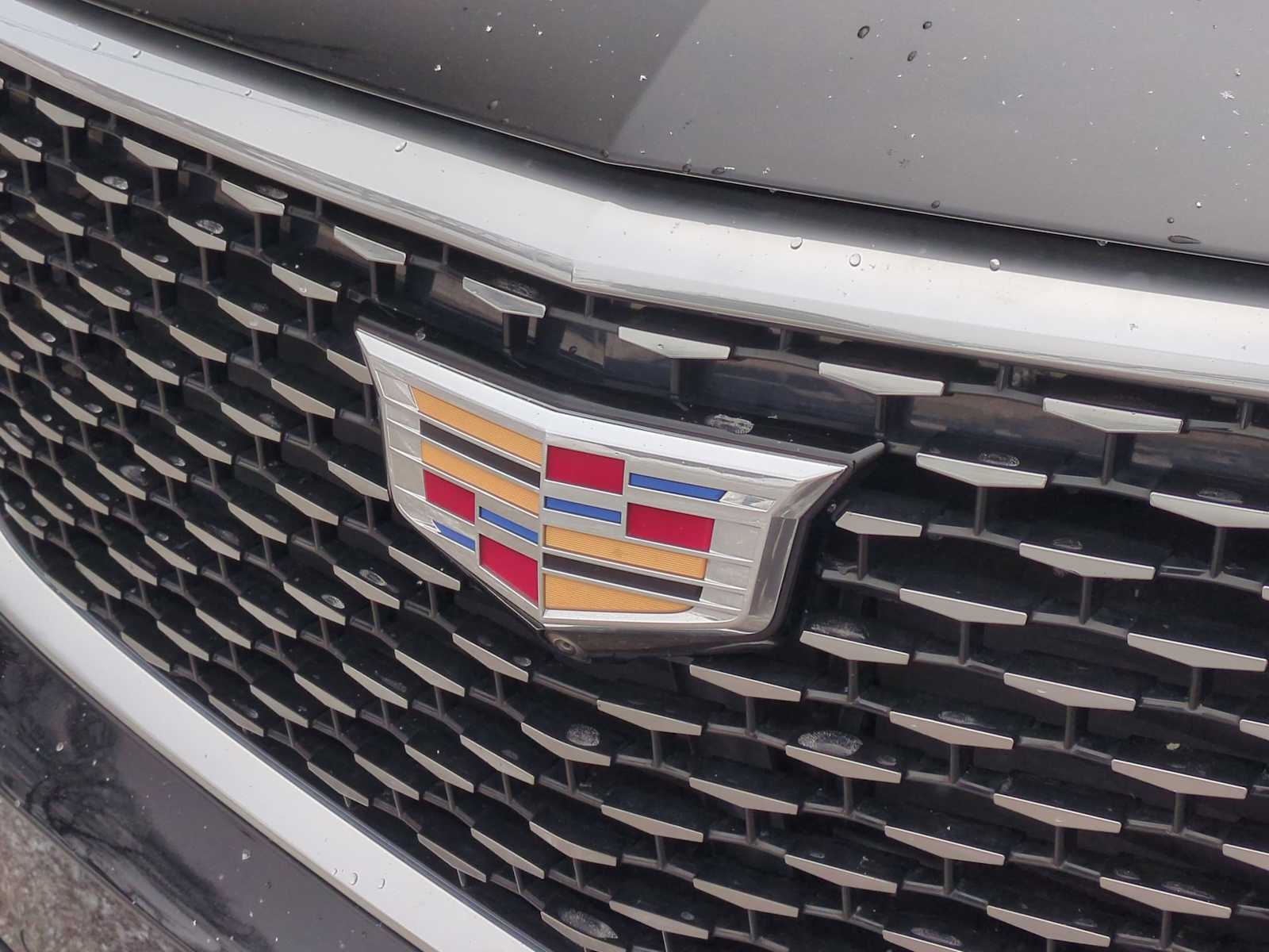 Thumbnail: 2023 Cadillac XT6 - 12