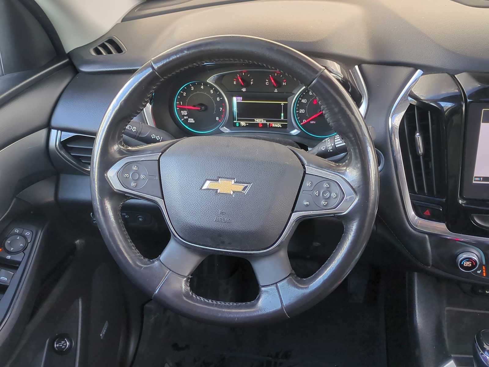 Thumbnail: 2018 Chevrolet Traverse - 24