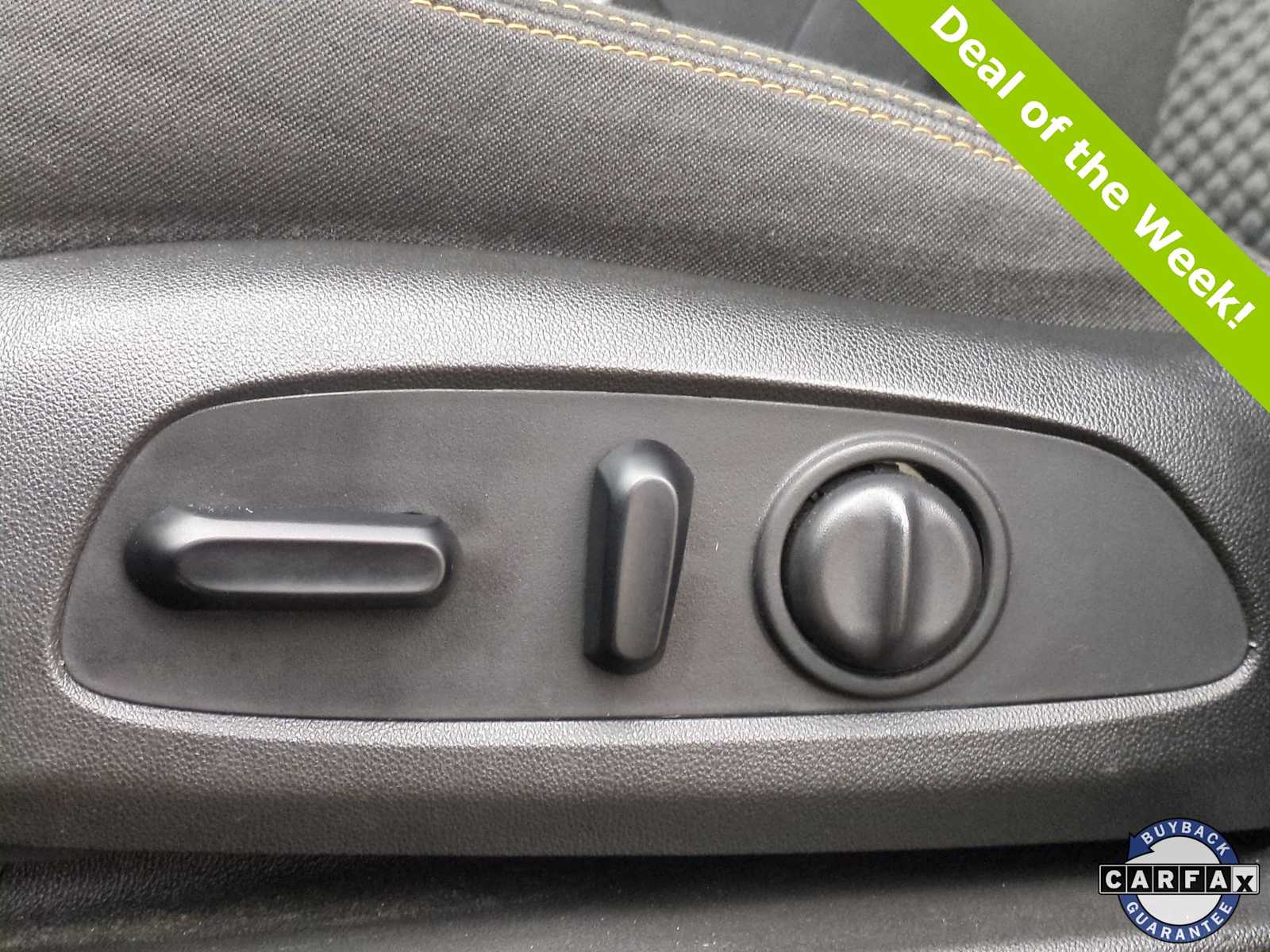 Thumbnail: 2021 GMC Terrain - 17