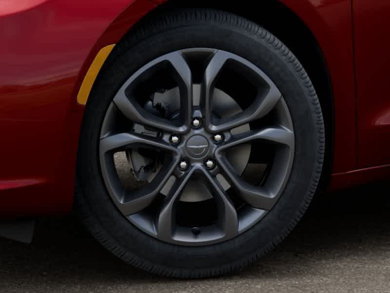 Thumbnail: 2026 Chrysler Pacifica - 8