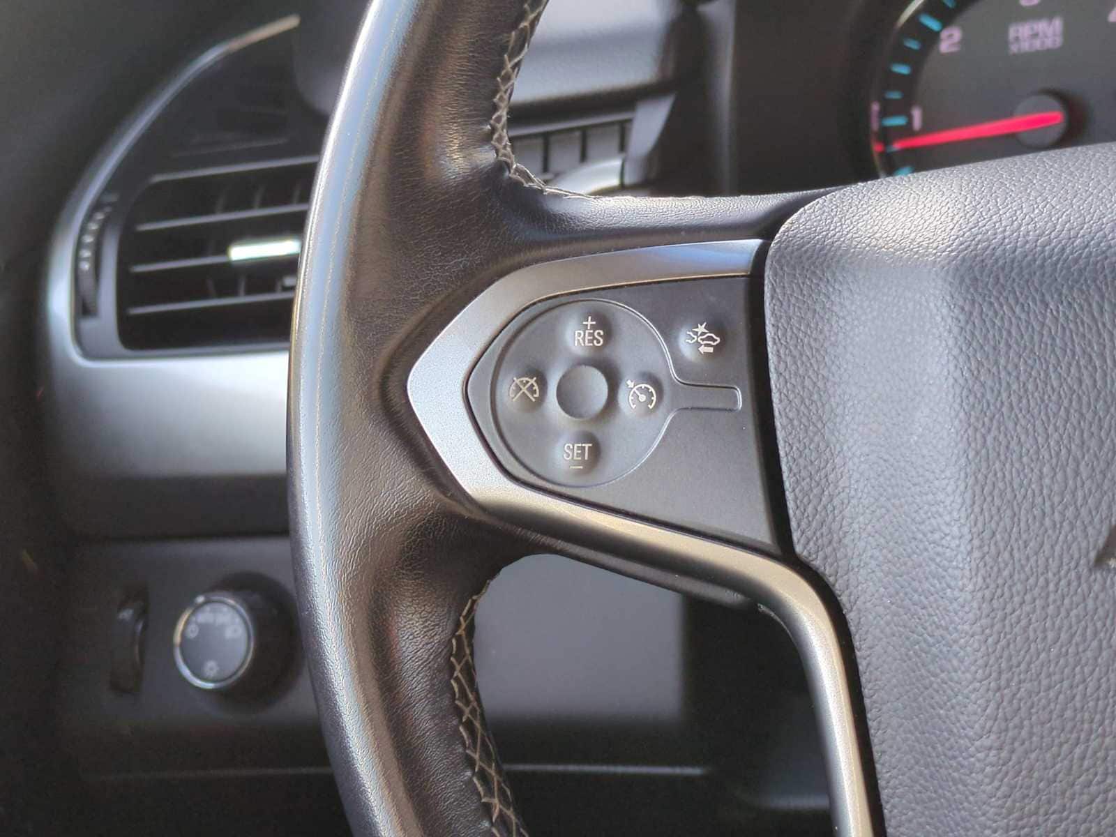 Thumbnail: 2019 Chevrolet Tahoe - 23