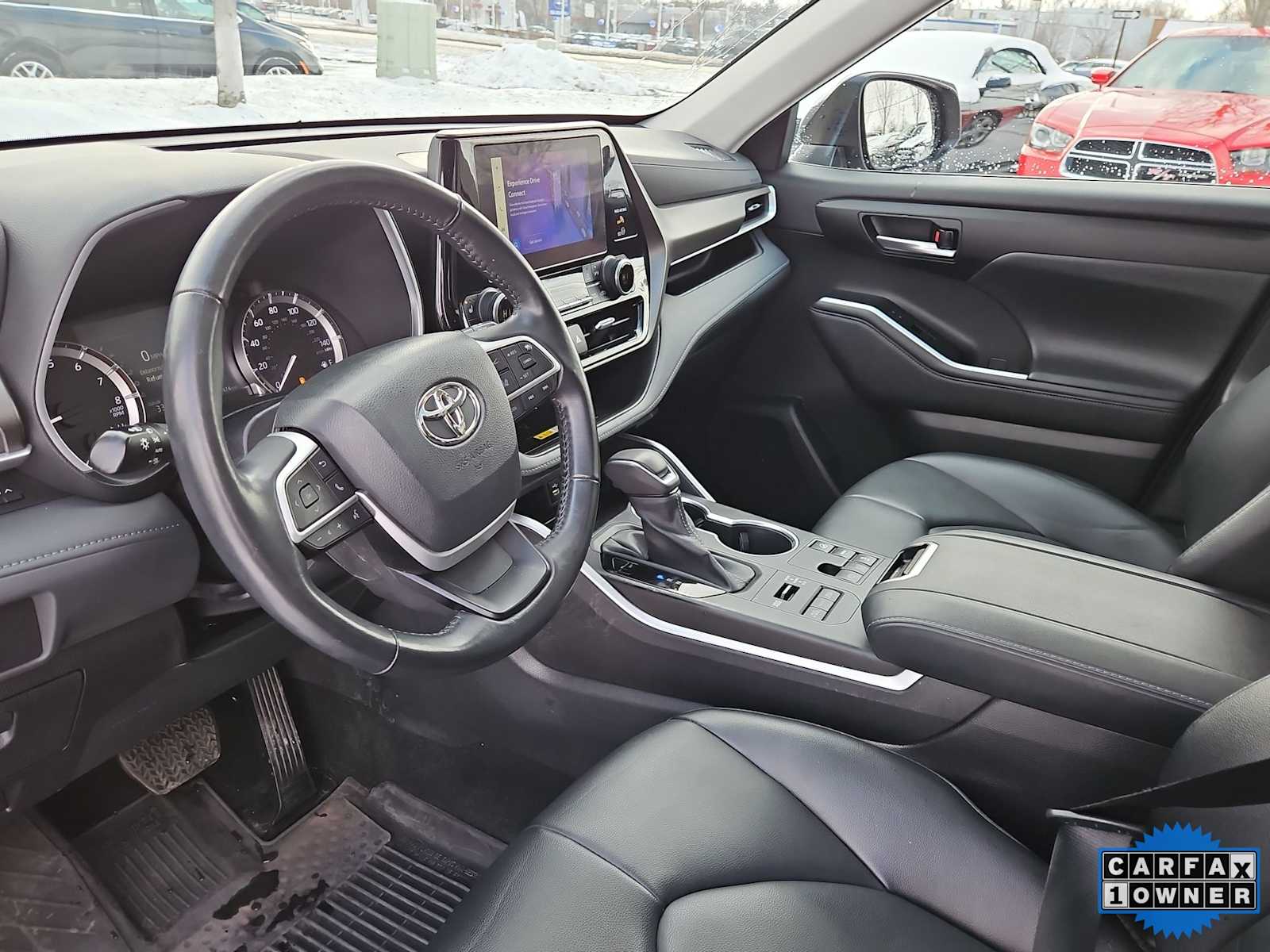 Thumbnail: 2023 Toyota Highlander - 10