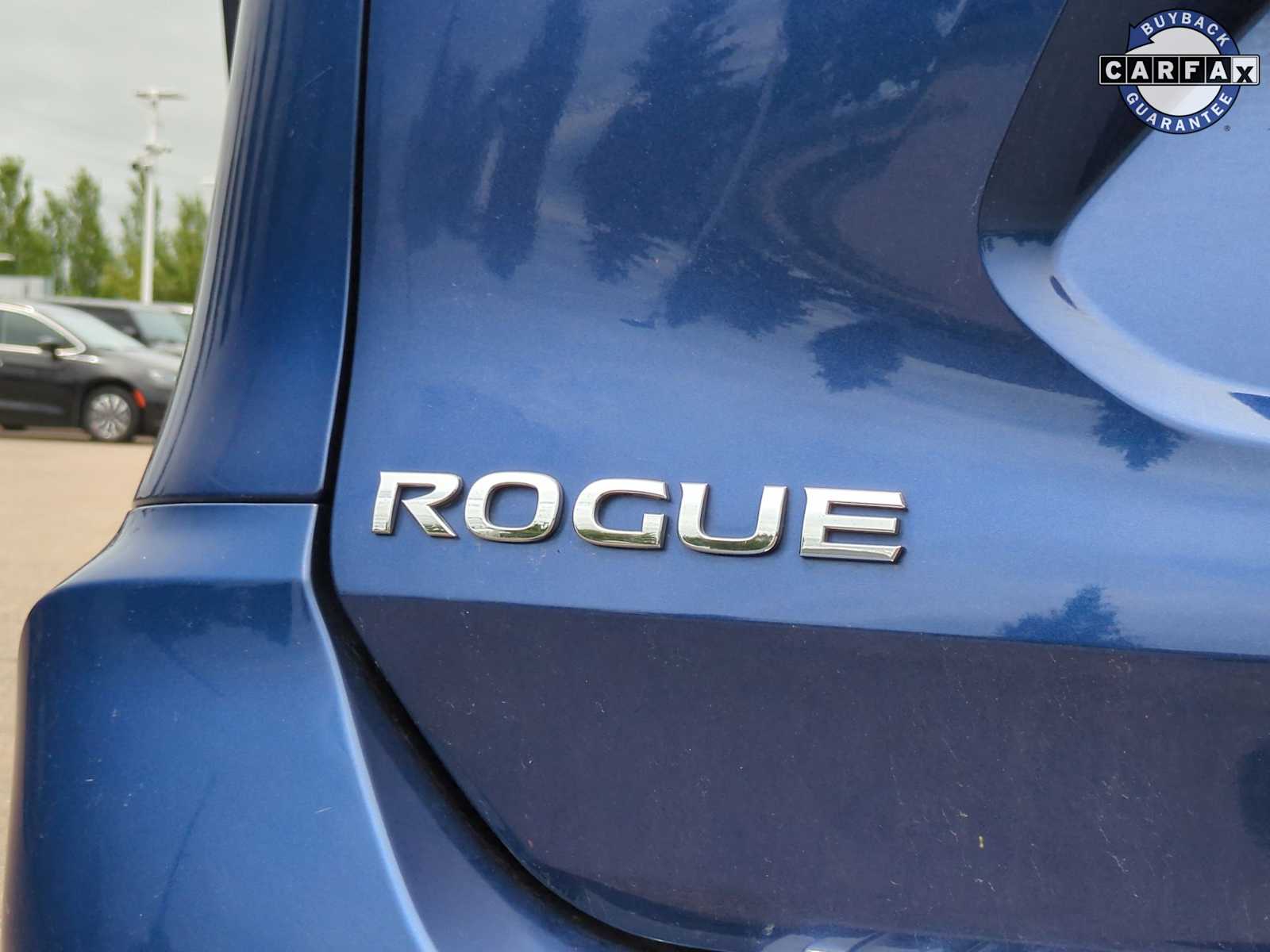 Thumbnail: 2018 Nissan Rogue - 13