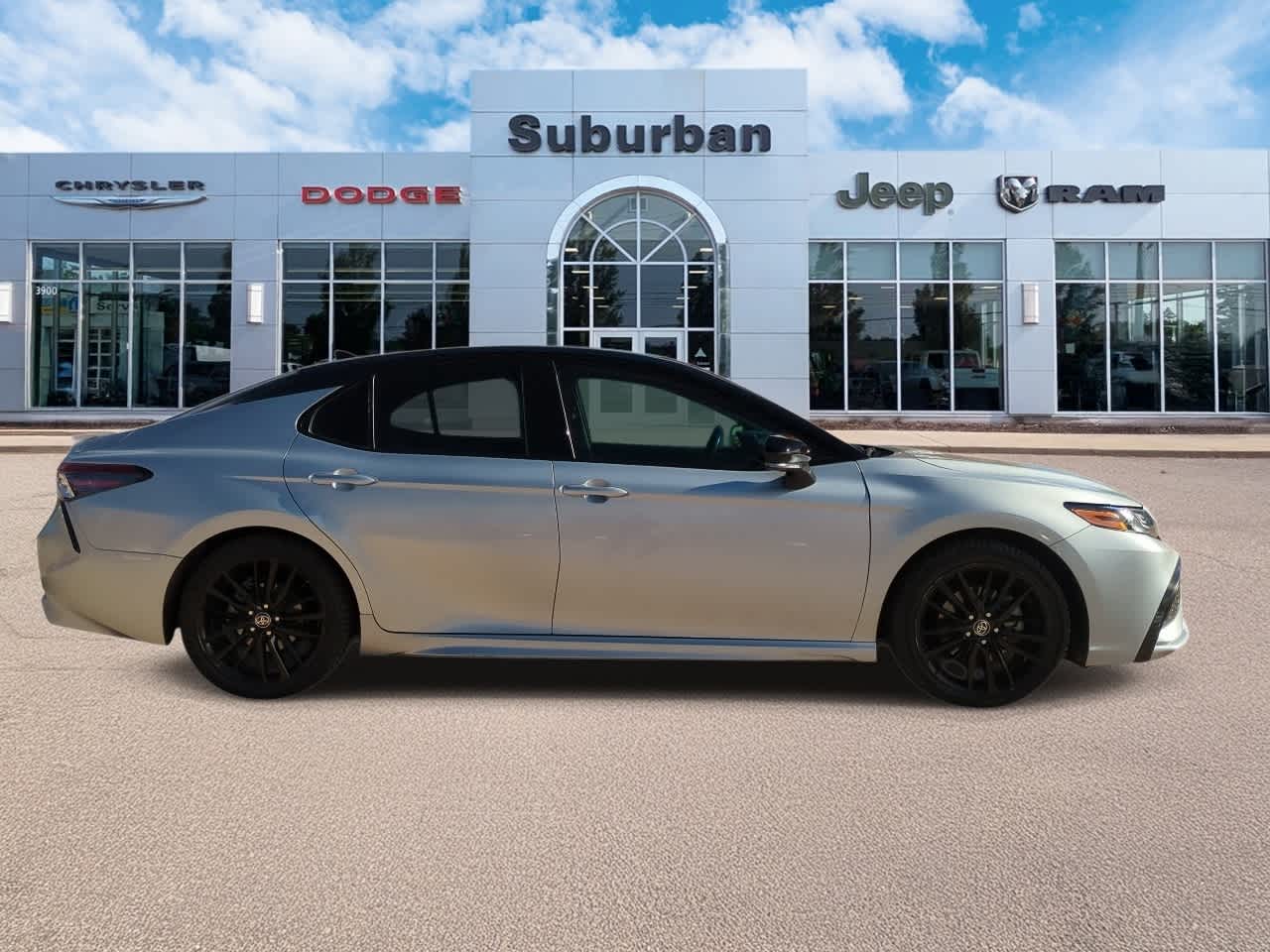 Thumbnail: 2021 Toyota Camry - 9