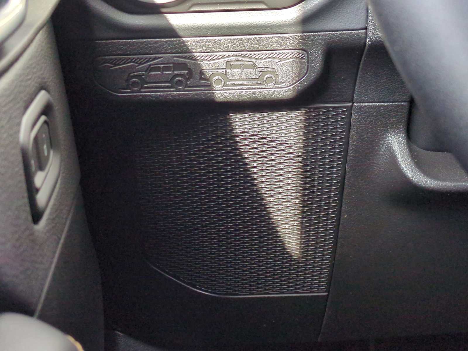 Thumbnail: 2026 Jeep Wrangler - 27