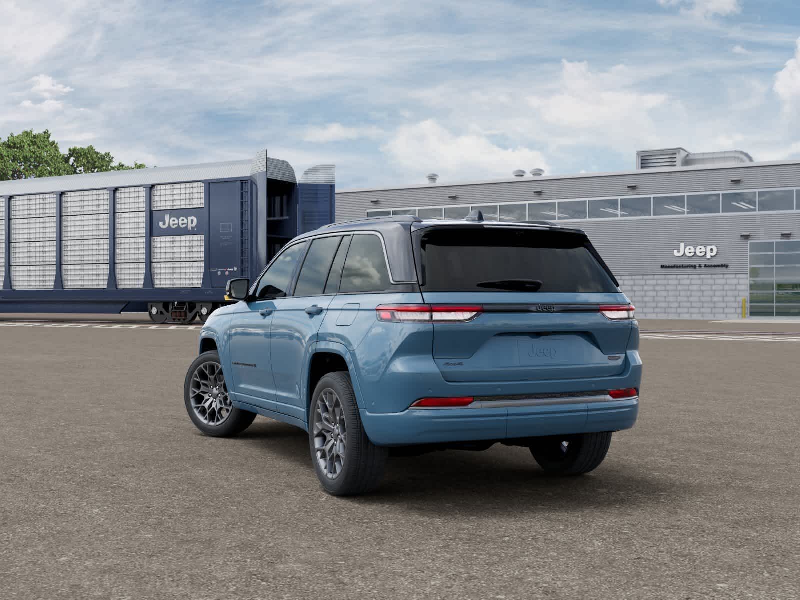 Thumbnail: 2026 Jeep Grand Cherokee - 3