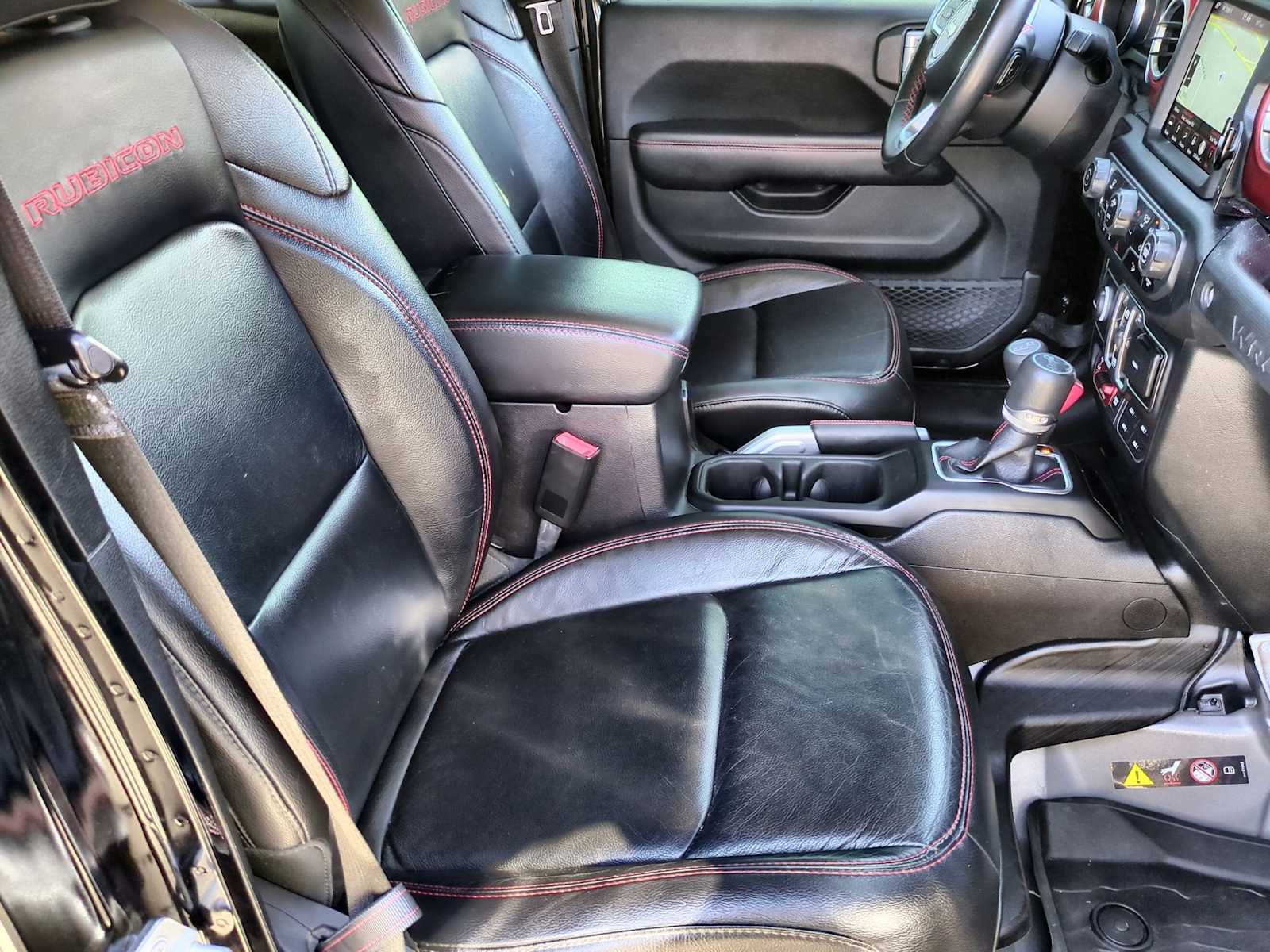 Thumbnail: 2018 Jeep Wrangler - 21