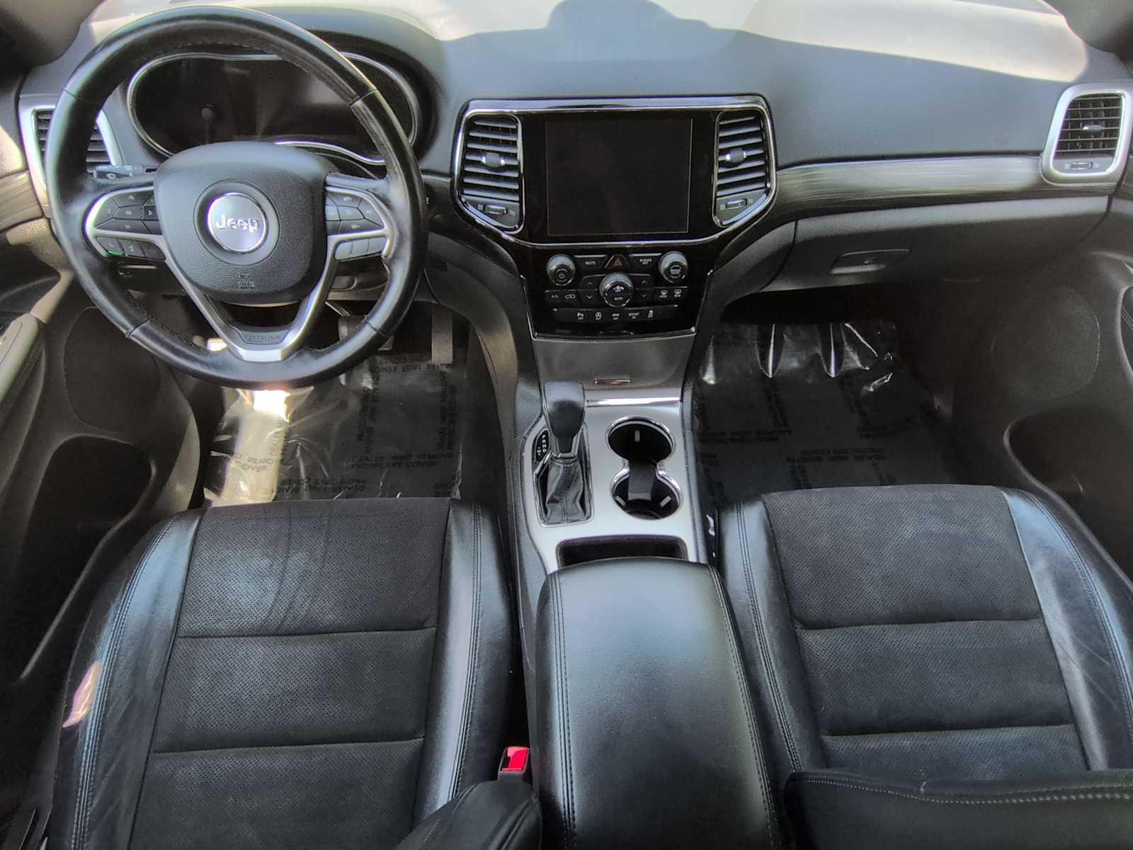 Thumbnail: 2019 Jeep Grand Cherokee - 16