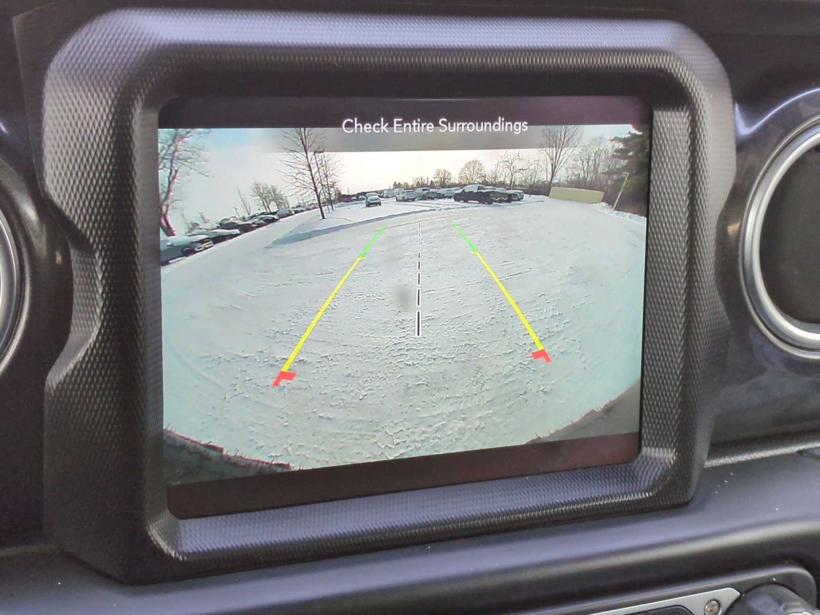 Thumbnail: 2021 Jeep Wrangler - 29