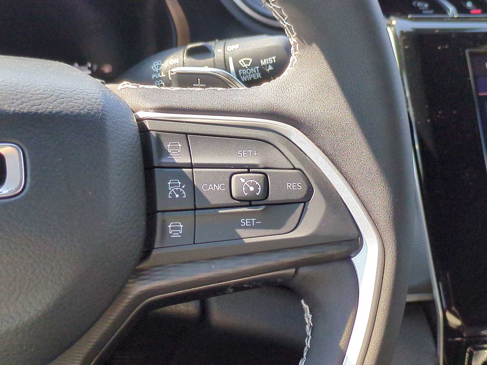 Thumbnail: 2025 Jeep Grand Cherokee L - 26