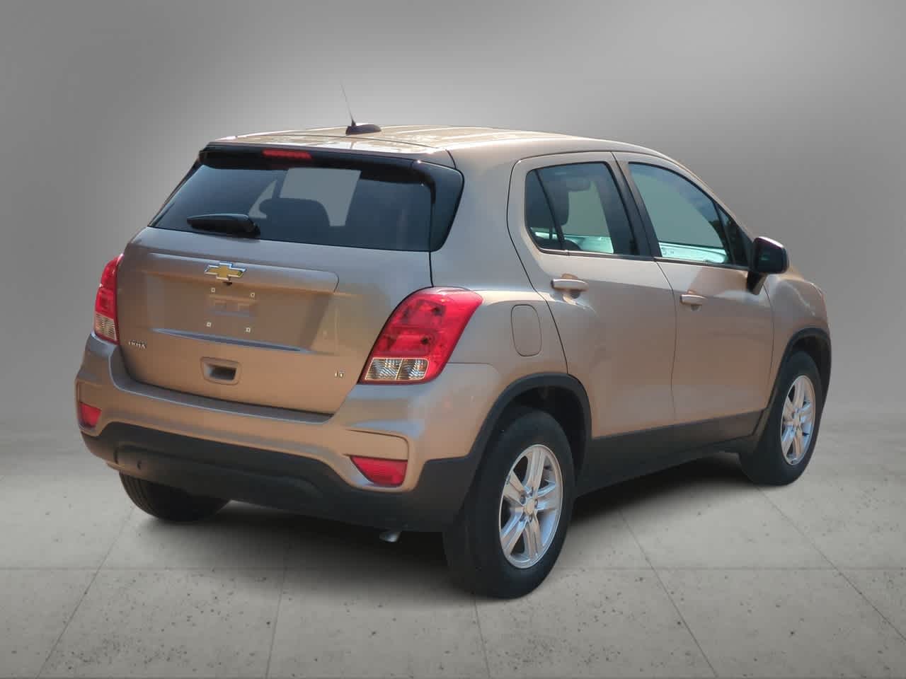 Thumbnail: 2018 Chevrolet Trax - 8