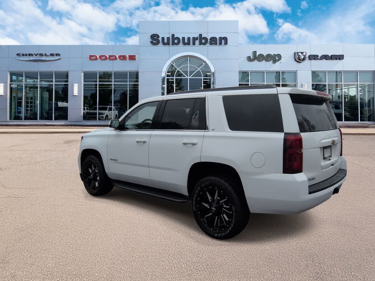 Thumbnail: 2020 Chevrolet Tahoe - 6