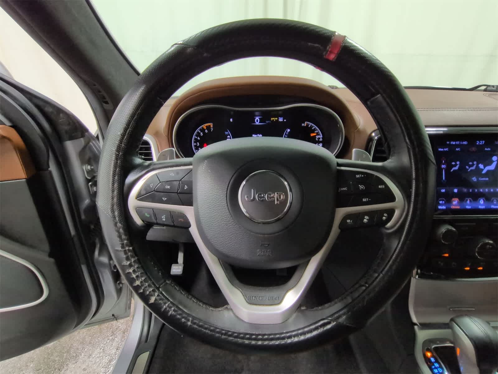 Thumbnail: 2019 Jeep Grand Cherokee - 25