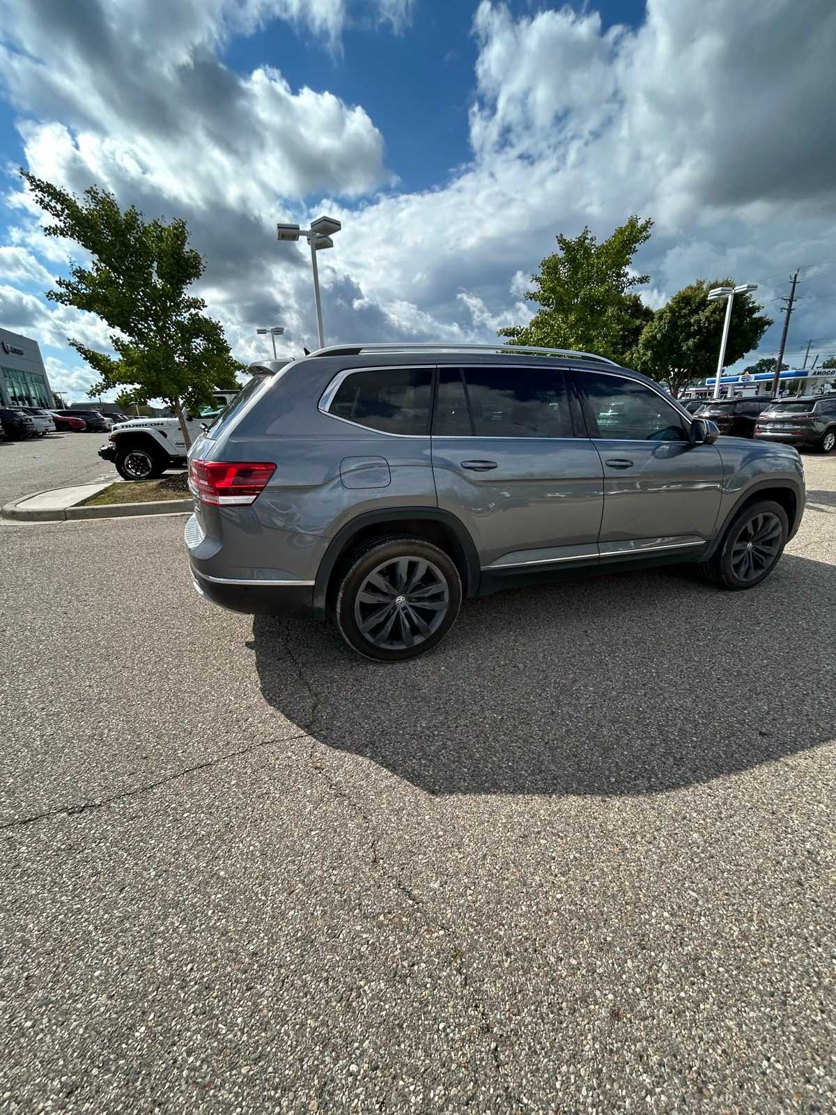 Thumbnail: 2019 Volkswagen Atlas - 15