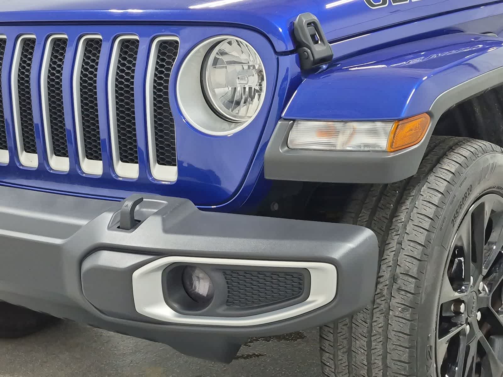 Thumbnail: 2019 Jeep Wrangler - 18