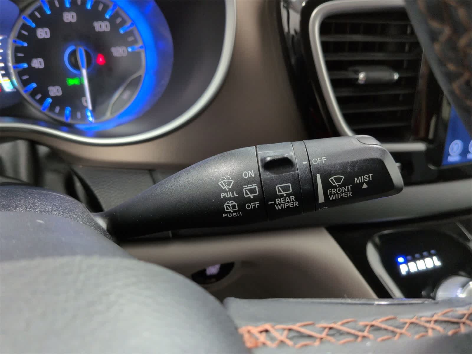 Thumbnail: 2017 Chrysler Pacifica - 27