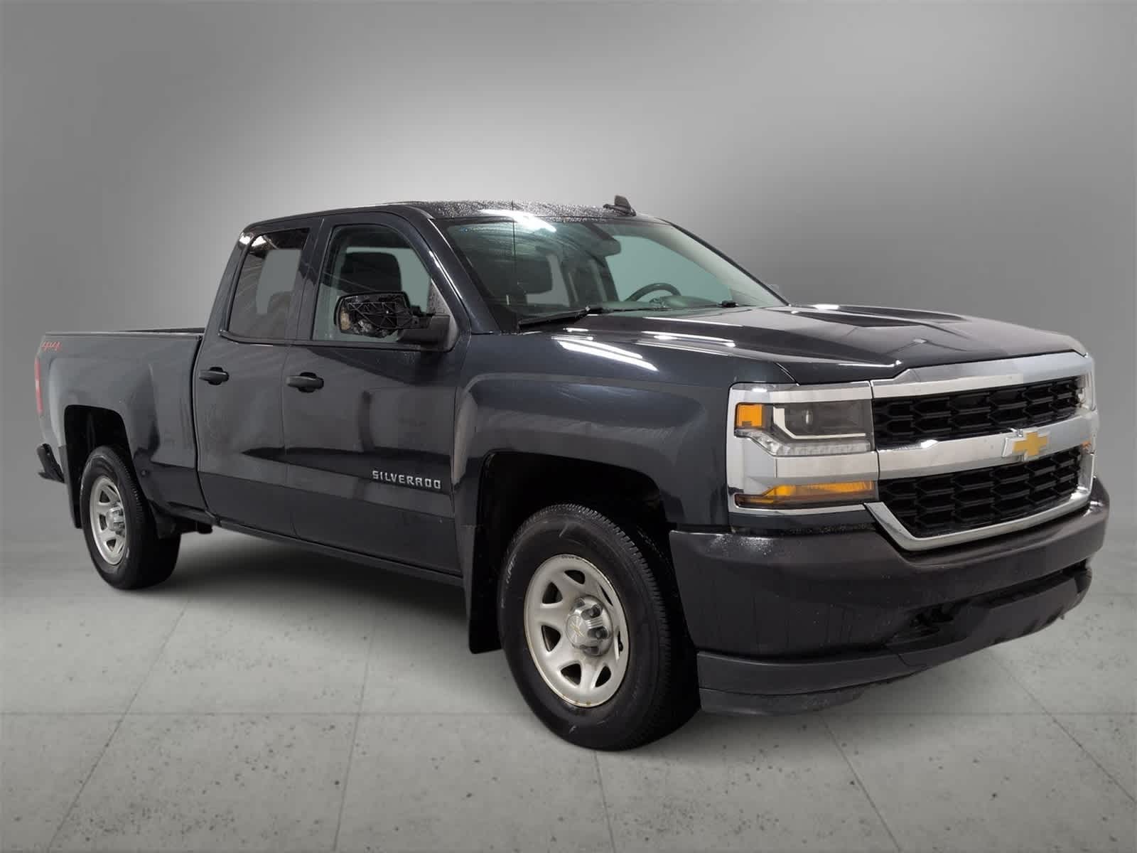 Thumbnail: 2019 Chevrolet Silverado 1500 - 2