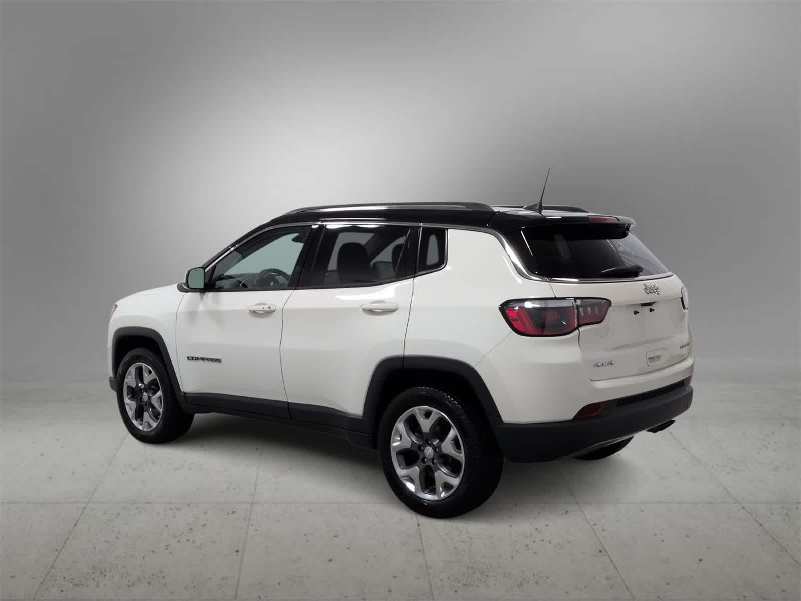 Thumbnail: 2018 Jeep Compass - 6