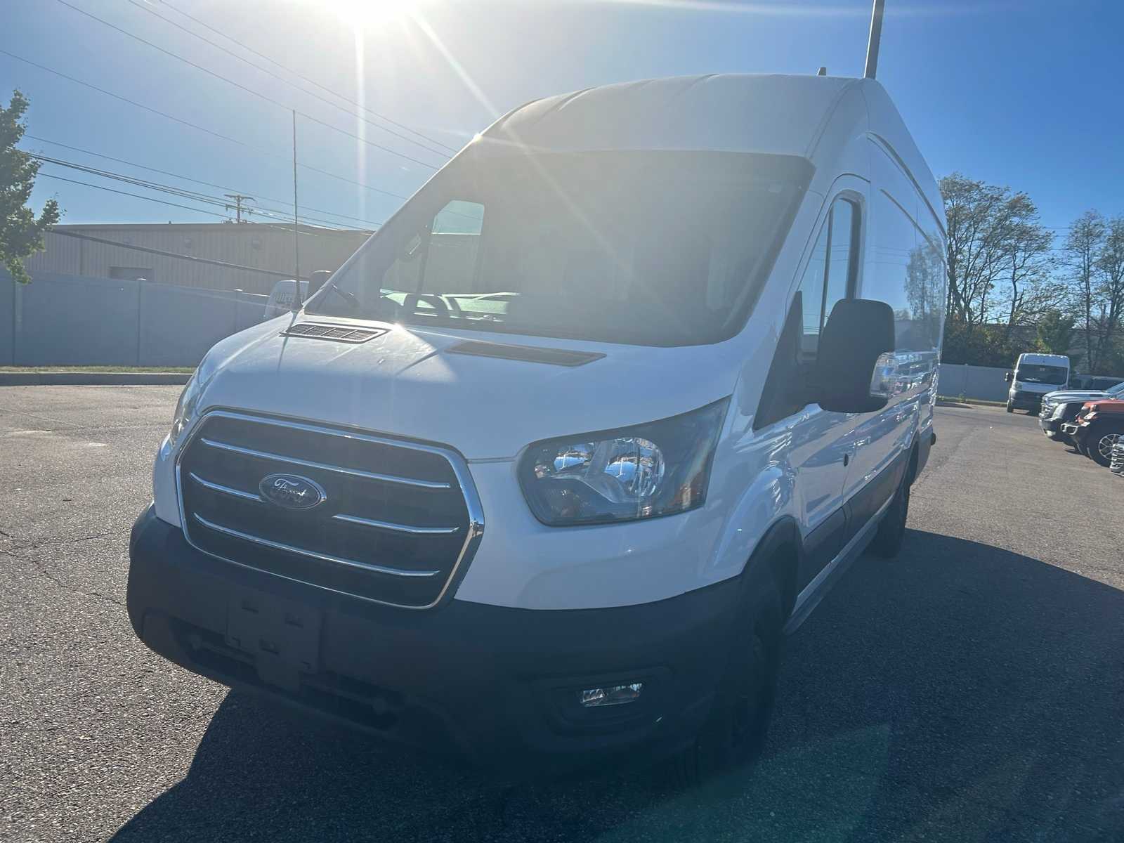 Thumbnail: 2020 Ford Transit Series - 2