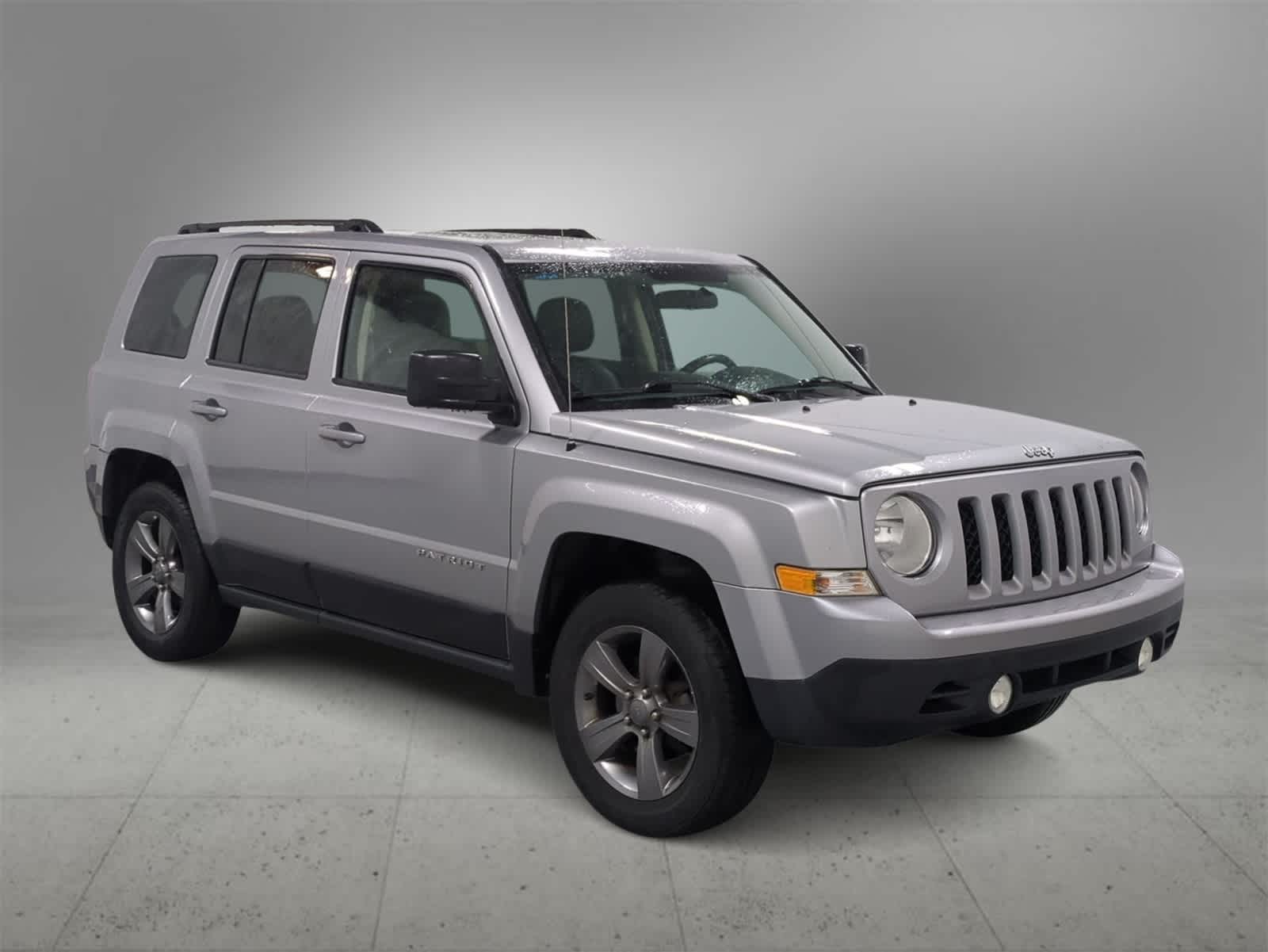 Thumbnail: 2015 Jeep Patriot - 2