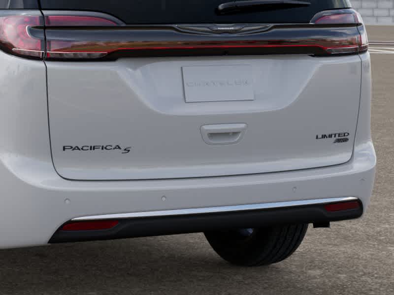 Thumbnail: 2026 Chrysler Pacifica - 13