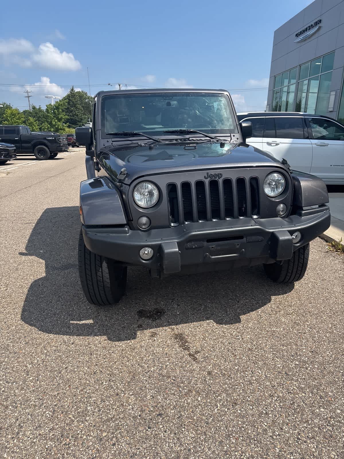 Thumbnail: 2018 Jeep Wrangler - 4