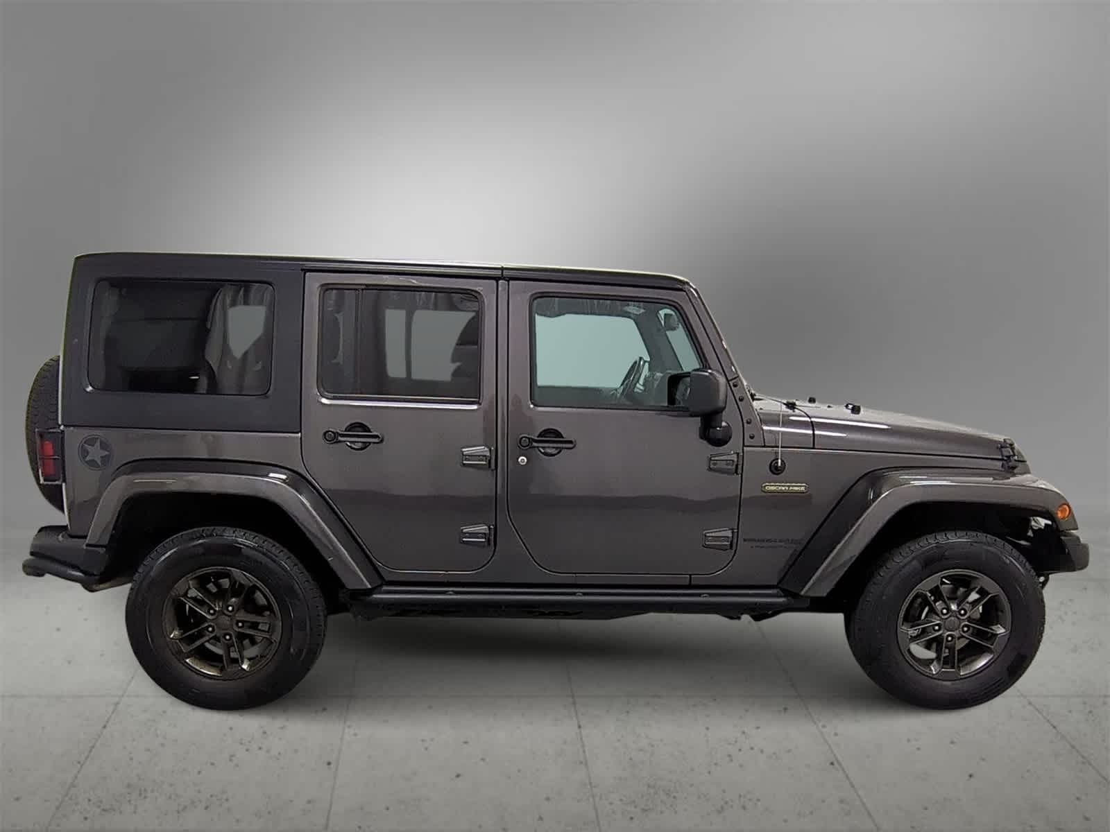 Thumbnail: 2018 Jeep Wrangler - 9
