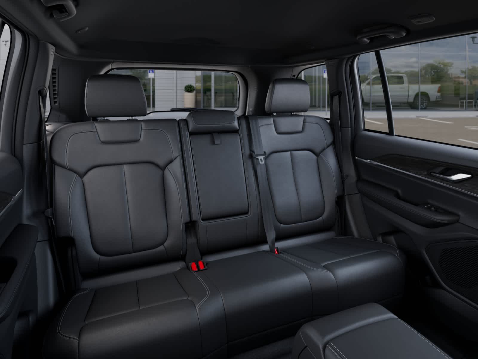 Thumbnail: 2025 Jeep Grand Cherokee - 15