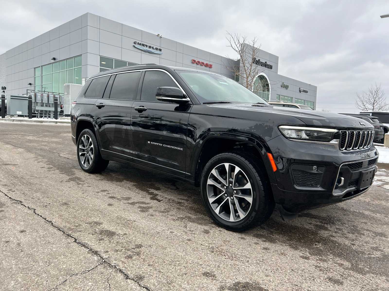 Thumbnail: 2023 Jeep Grand Cherokee L - 9