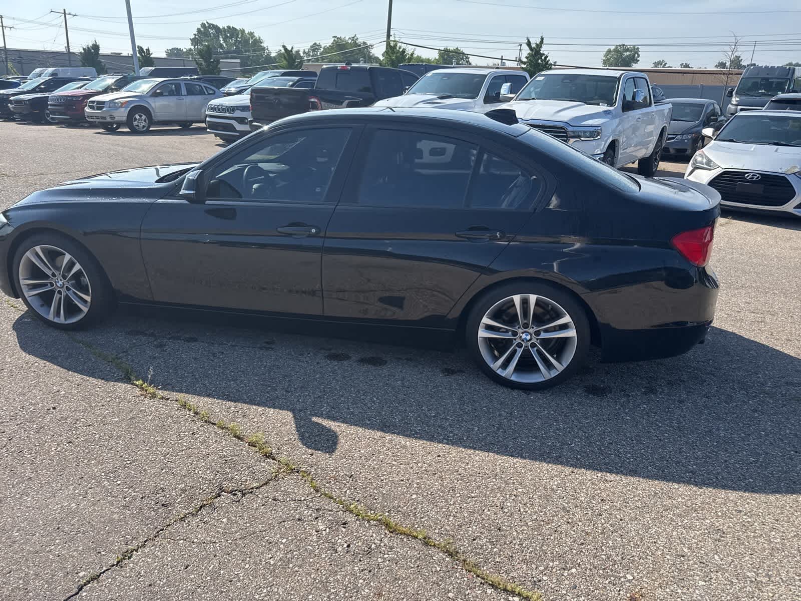 Thumbnail: 2015 BMW 3 Series - 26