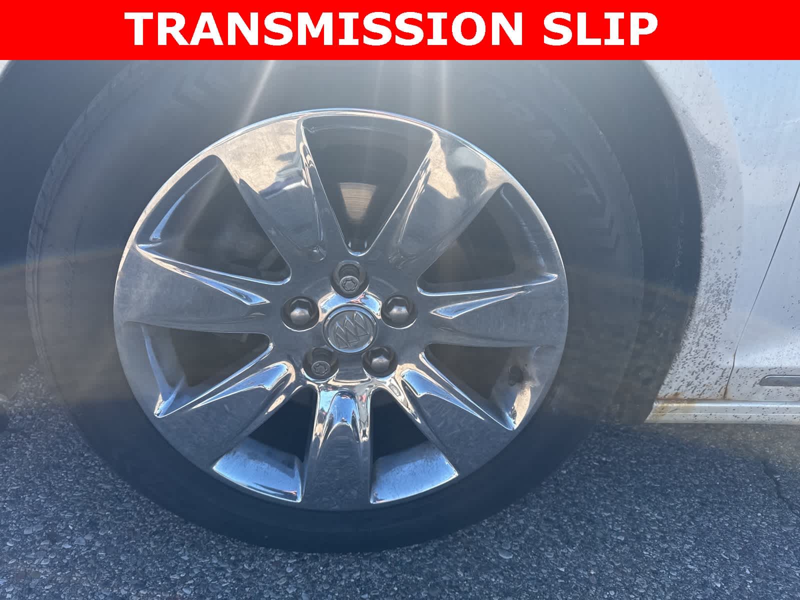 Thumbnail: 2012 Buick LaCrosse - 23