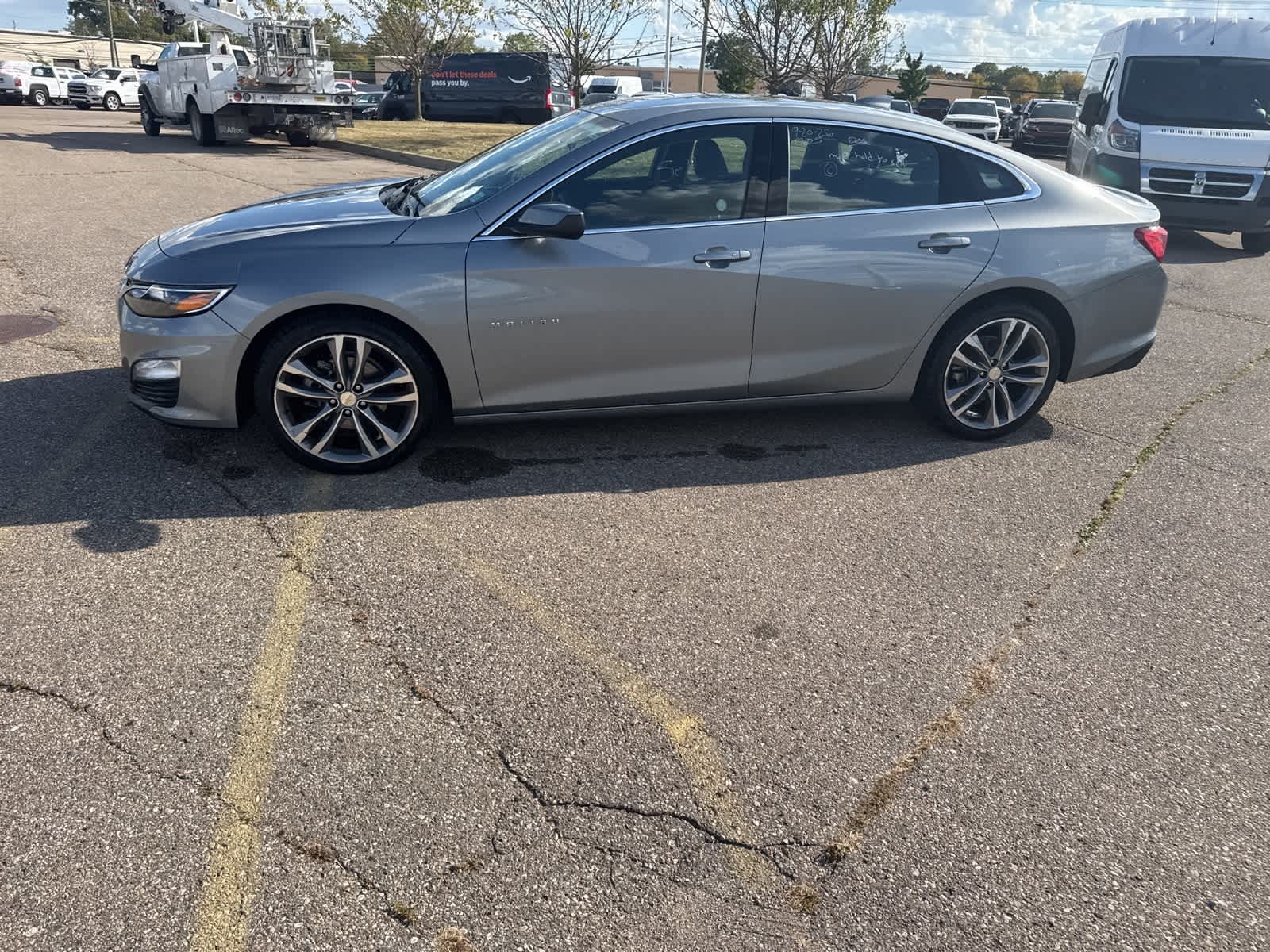 Thumbnail: 2023 Chevrolet Malibu - 24