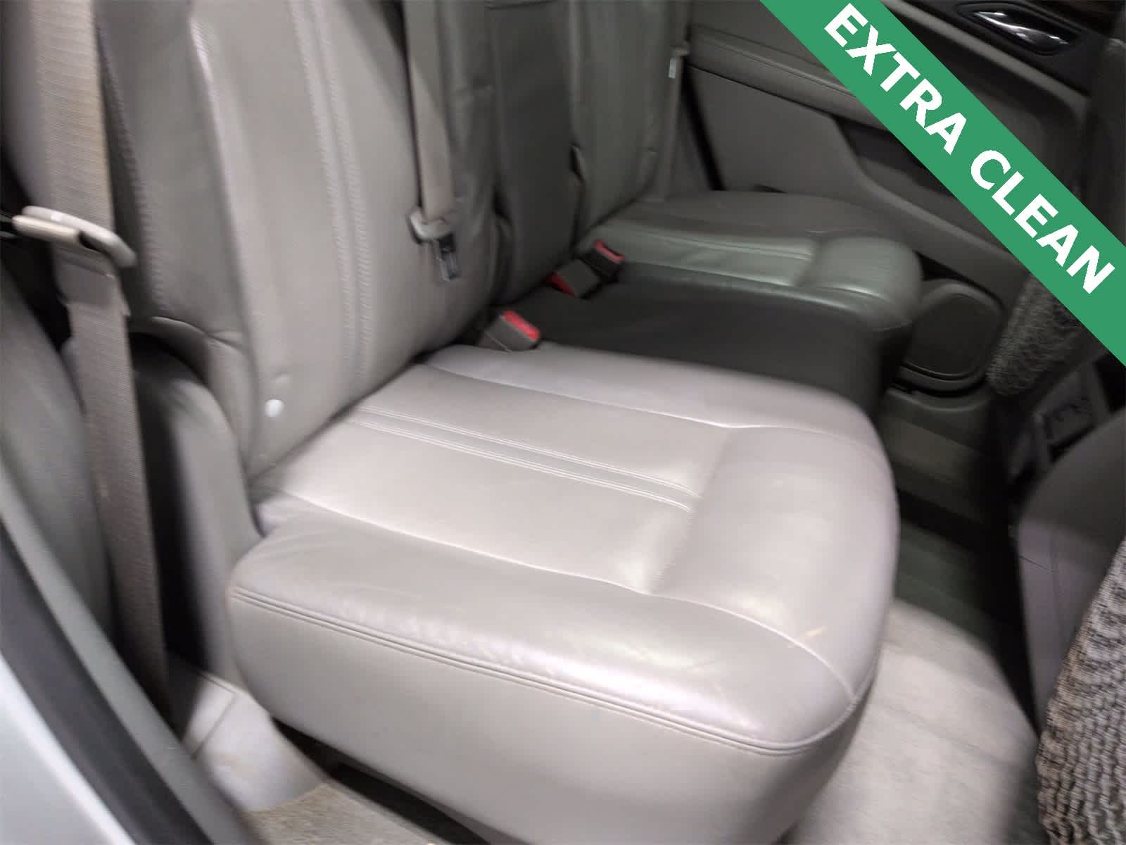 Thumbnail: 2010 Cadillac SRX - 22