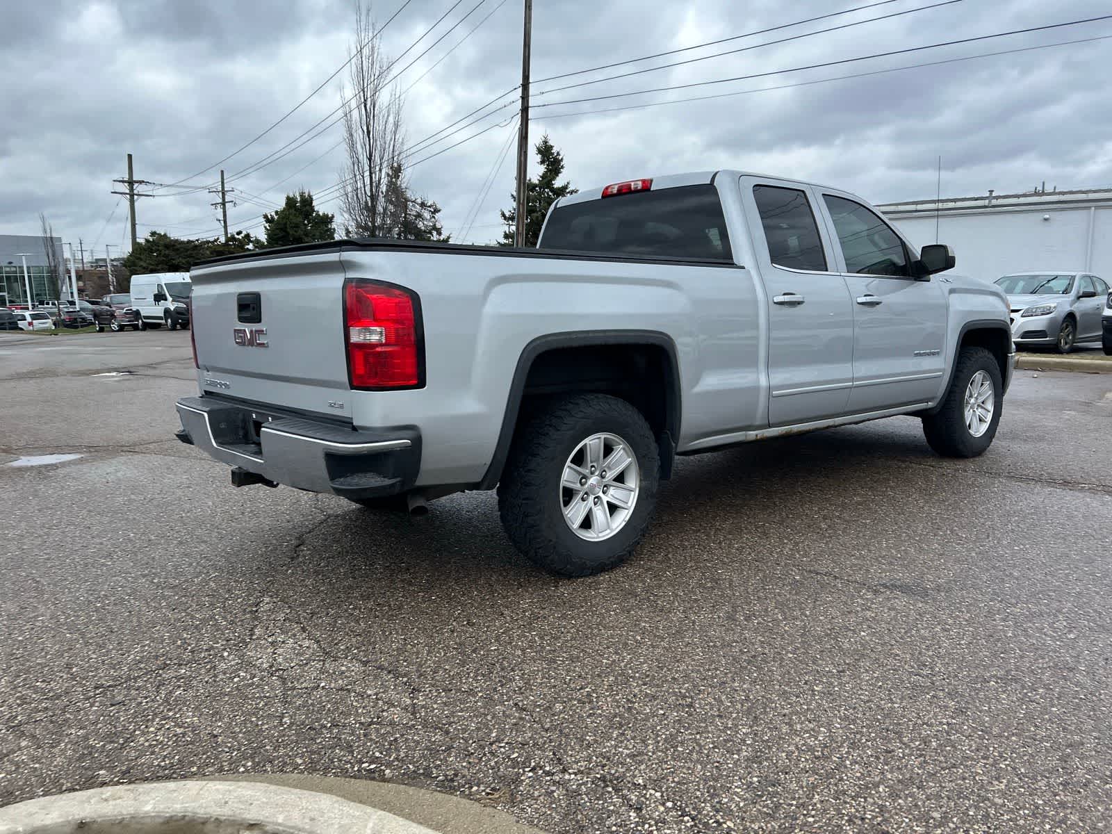 Thumbnail: 2015 GMC Sierra 1500 - 15